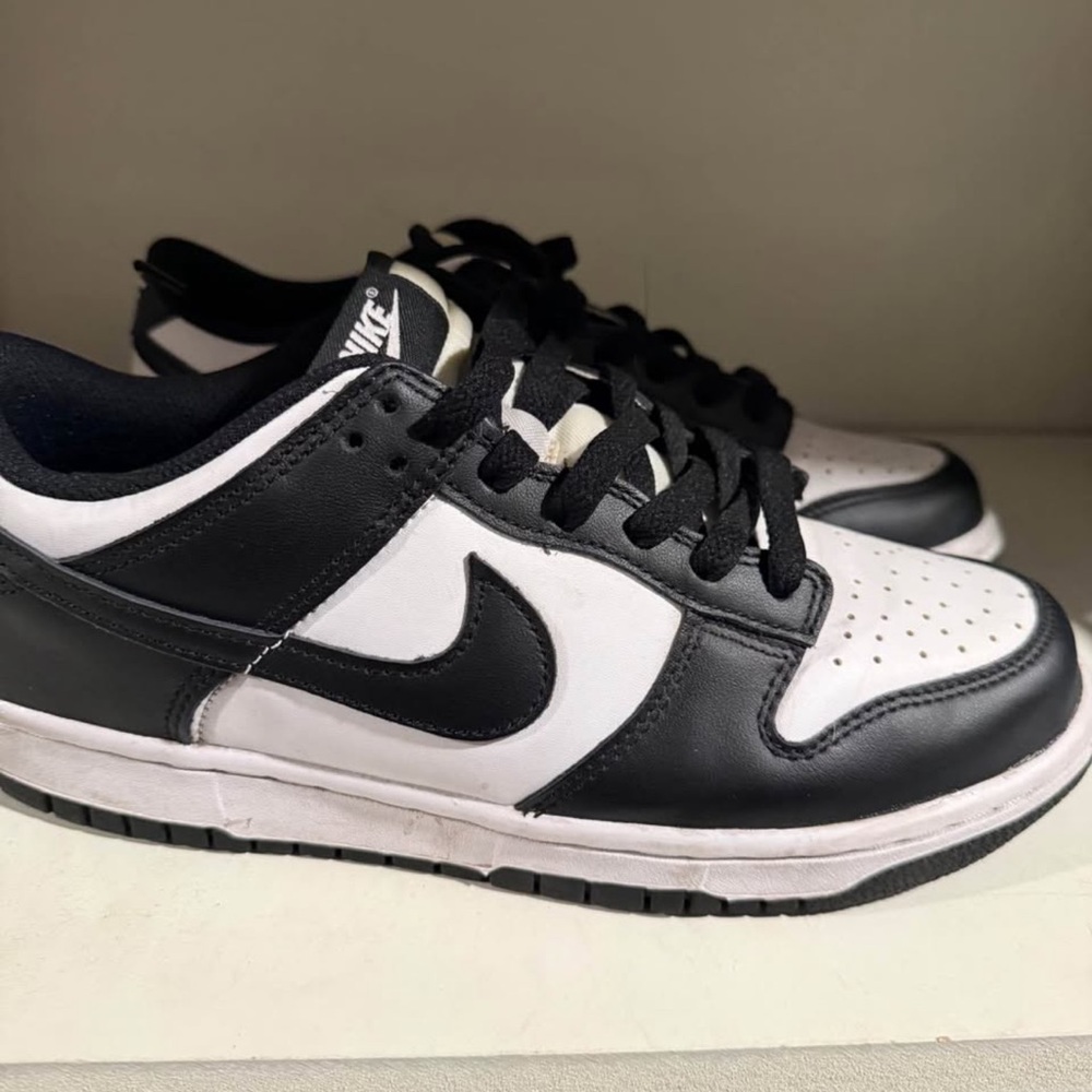 Nike Kids Black and White Low-Top Sneakers